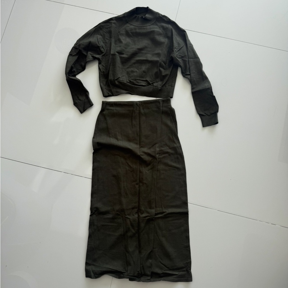 Mango Olive Skirt Set